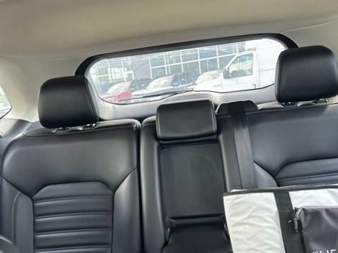 Used 2020 Ford Edge SEL FWD image 23