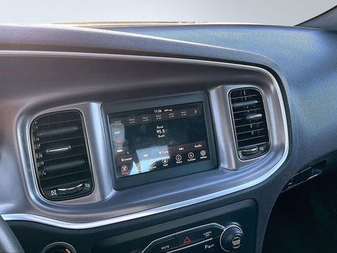 Certified 2022 Dodge Charger SXT w/ Blacktop Package image 9