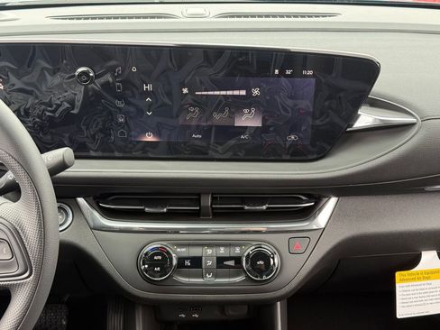 New 2026 Buick Envista Preferred w/ Convenience II Package image 24