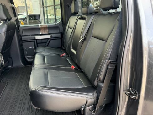 Used 2019 Ford F150 Lariat w/ Equipment Group 502A Luxury image 19