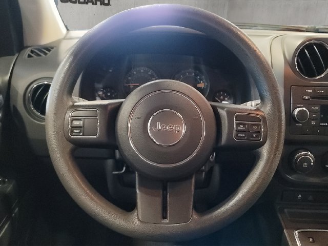Used 2016 Jeep Compass Sport w/ Power Value Group AWD/4WD image 22