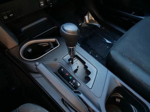 Used 2016 Toyota RAV4 LE image 20