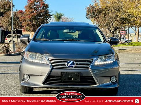 Used 2013 Lexus ES 300h ES 300h Sedan 4D image 2