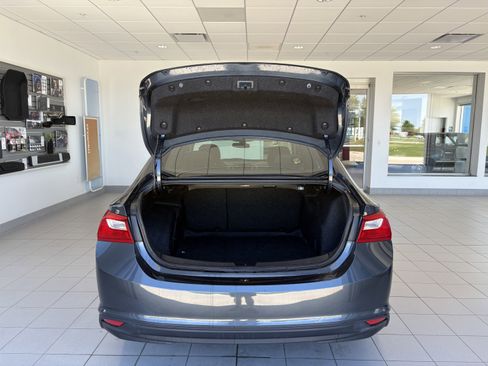 Used 2019 Chevrolet Malibu LS FWD image 8