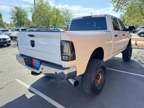 Used 2017 RAM 2500 Tradesman w/ Chrome Appearance Group AWD/4WD image 5