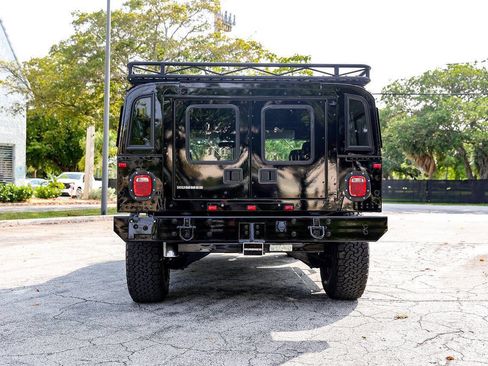 Used 2004 HUMMER H1 4-Door Wagon AWD/4WD image 6
