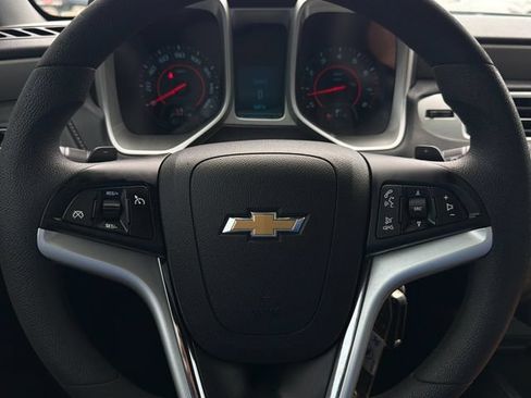 Used 2015 Chevrolet Camaro LS RWD image 21