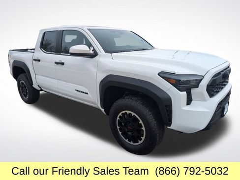 New 2026 Toyota Tacoma TRD Off-Road image 7