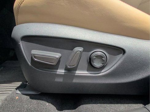 Used 2025 Toyota RAV4 XLE Premium w/ Weather Package FWD image 21