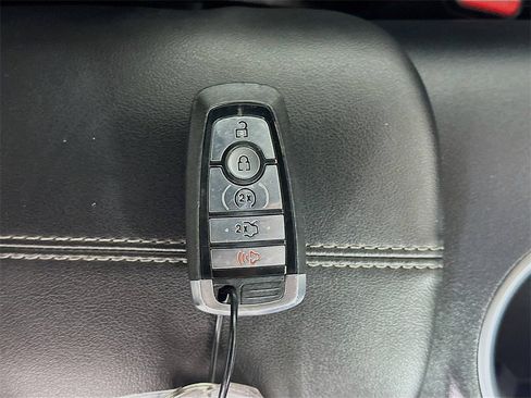 Used 2024 Ford Mustang Premium image 34