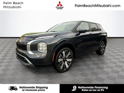 New 2025 Mitsubishi Outlander SE