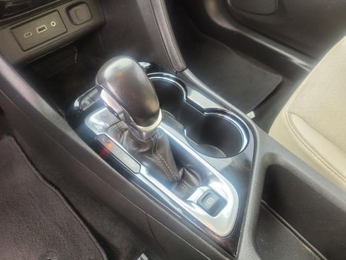 Used 2021 Buick Encore GX Preferred image 24