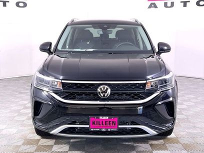 Used 2024 Volkswagen Taos SE