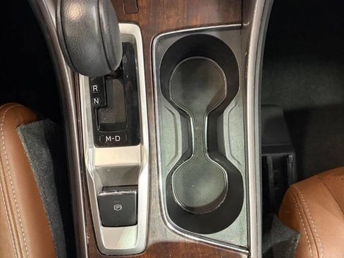 Used 2020 Subaru Ascent Touring w/ Popular Package #3 image 20