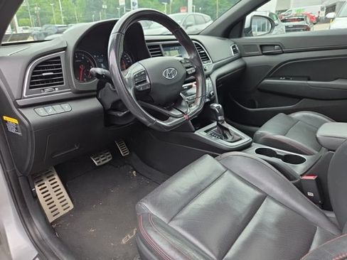 Used 2018 Hyundai Elantra Sport w/ Sport Premium Package 03 FWD image 9