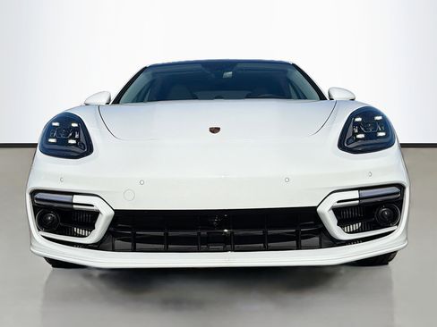 Used 2023 Porsche Panamera 4S w/ Premium Package image 8