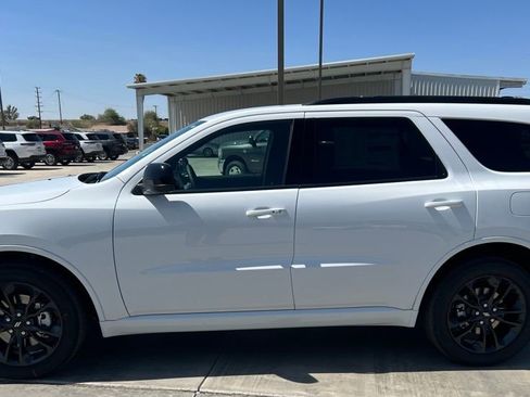 New 2025 Dodge Durango GT w/ Blacktop Package image 2