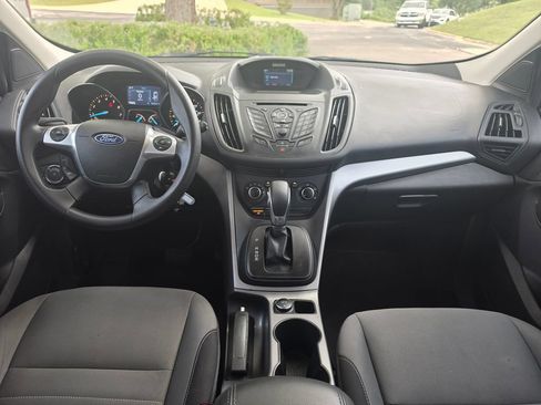 Used 2015 Ford Escape SE FWD image 15