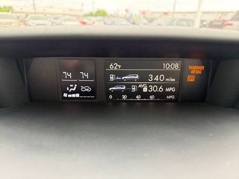 Used 2018 Subaru Forester 2.5i Touring AWD/4WD image 12