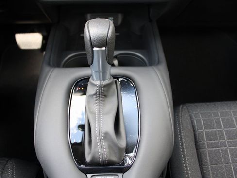 New 2026 Honda HR-V LX image 31