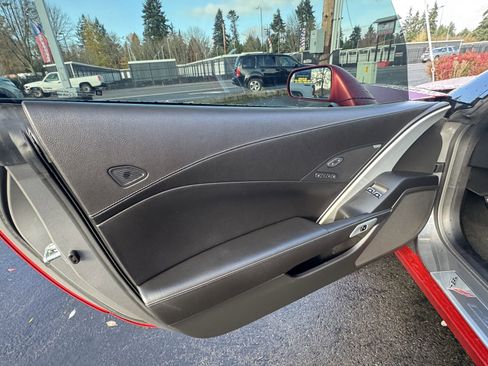 Used 2015 Chevrolet Corvette Z06 image 11