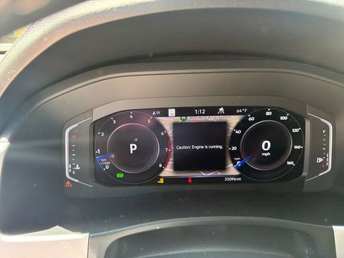 Used 2022 Volkswagen Atlas Cross Sport SEL image 14