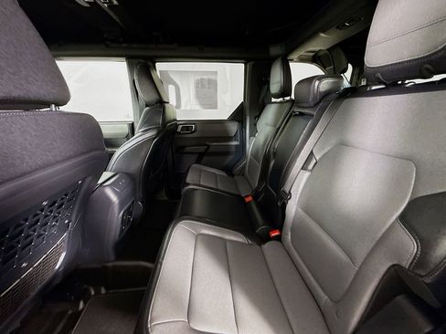 Used 2024 Ford Bronco Everglades image 26