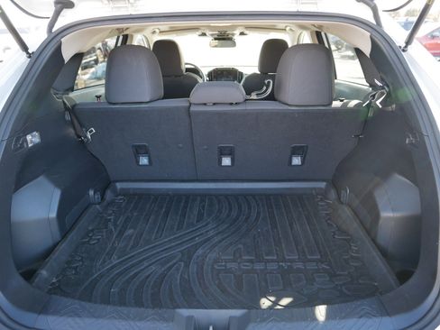 Used 2024 Subaru Crosstrek 2.0i Premium image 18