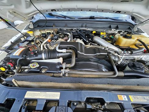 Used 2013 Ford F450 Lariat w/ Lariat Ultimate Pkg image 30