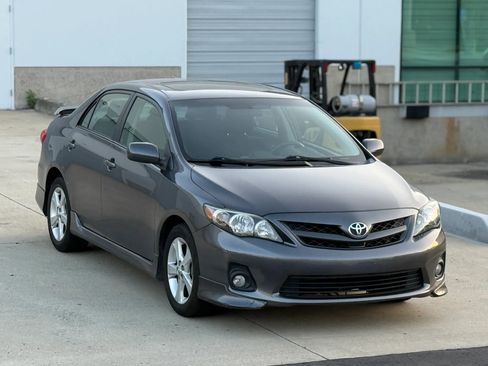 Used 2012 Toyota Corolla S FWD image 4