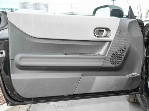 Used 2026 MINI Cooper 2-Door Hardtop FWD image 23