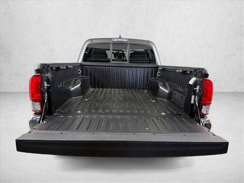 Used 2023 Toyota Tacoma SR5 RWD image 18