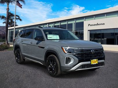 New 2026 Volkswagen Atlas Peak Edition