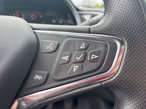 Used 2021 Chevrolet Malibu LS FWD image 24