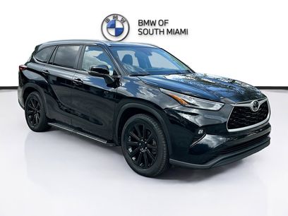 Used 2023 Toyota Highlander Limited