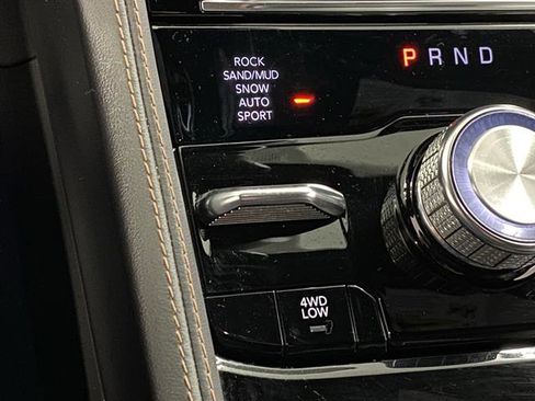 Used 2023 Jeep Grand Cherokee L Summit image 24