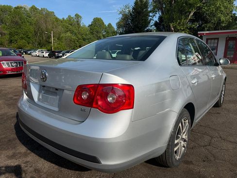 Used 2006 Volkswagen Jetta 2.5 image 4