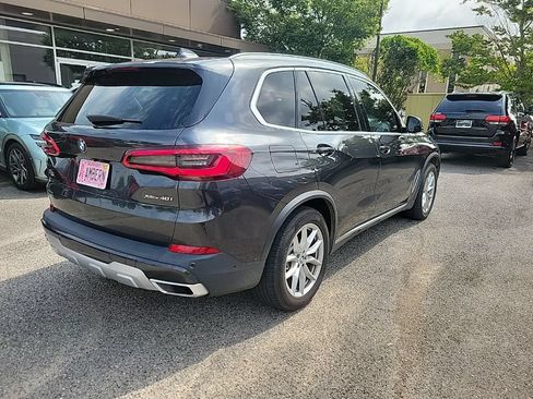Used 2019 BMW X5 xDrive40i w/ Premium Package 2 AWD/4WD image 3