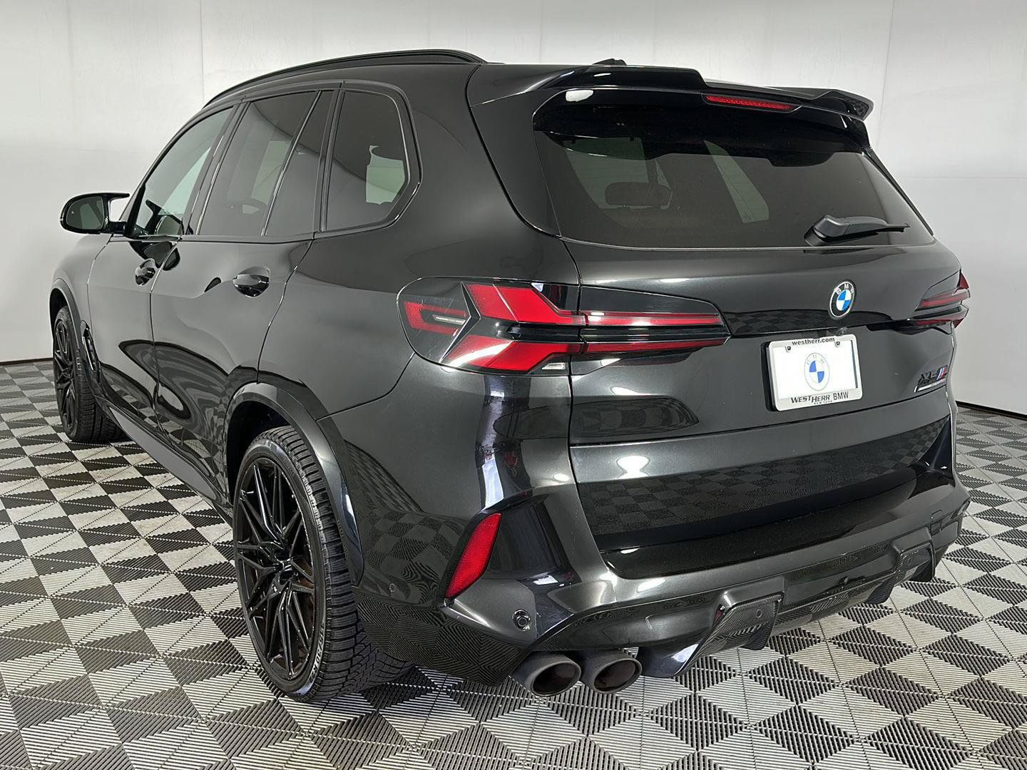 Used 2024 BMW X5 M Competition w/ Executive Package AWD/4WD image 32