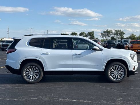 New 2026 GMC Acadia Denali w/ Super Cruise Package AWD/4WD image 6