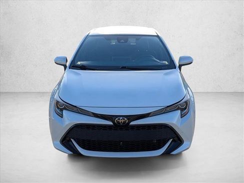 Used 2022 Toyota Corolla SE FWD image 2