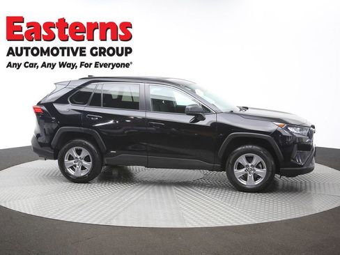 Used 2022 Toyota RAV4 LE AWD/4WD image 45
