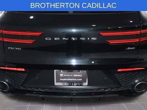 Used 2023 Genesis GV70 2.5T w/ Sport Prestige Package AWD/4WD image 16