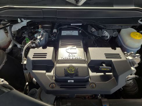 Certified 2024 RAM 3500 Big Horn image 17