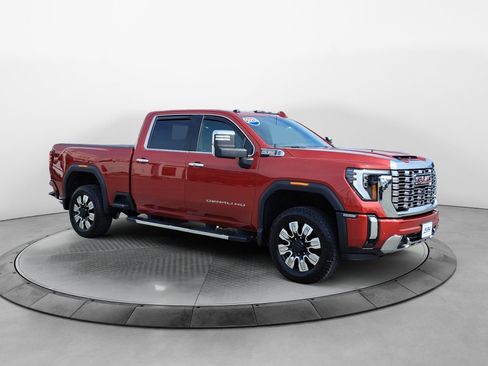 Used 2024 GMC Sierra 2500 Denali w/ Technology Package AWD/4WD image 1