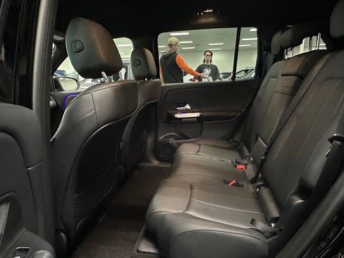 Used 2023 Mercedes-Benz EQB 250+ image 26