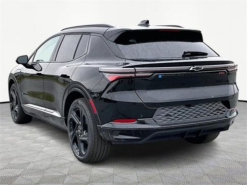 New 2026 Chevrolet Equinox EV RS image 4