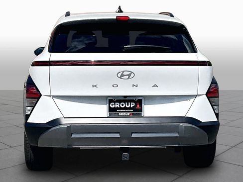 New 2026 Hyundai Kona SEL Premium FWD image 4