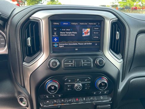 Used 2021 Chevrolet Silverado 1500 LTZ w/ LTZ Premium Package AWD/4WD image 34