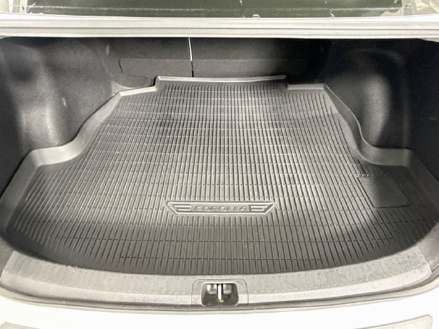Certified 2022 Toyota Corolla LE FWD image 25